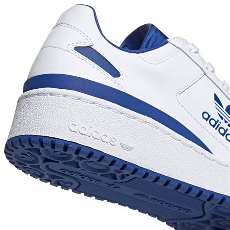 adidas tas blauw wit|Witte schoenen voor dames .